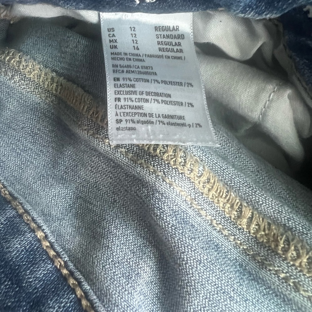 ripped skinny American Eagle jeans